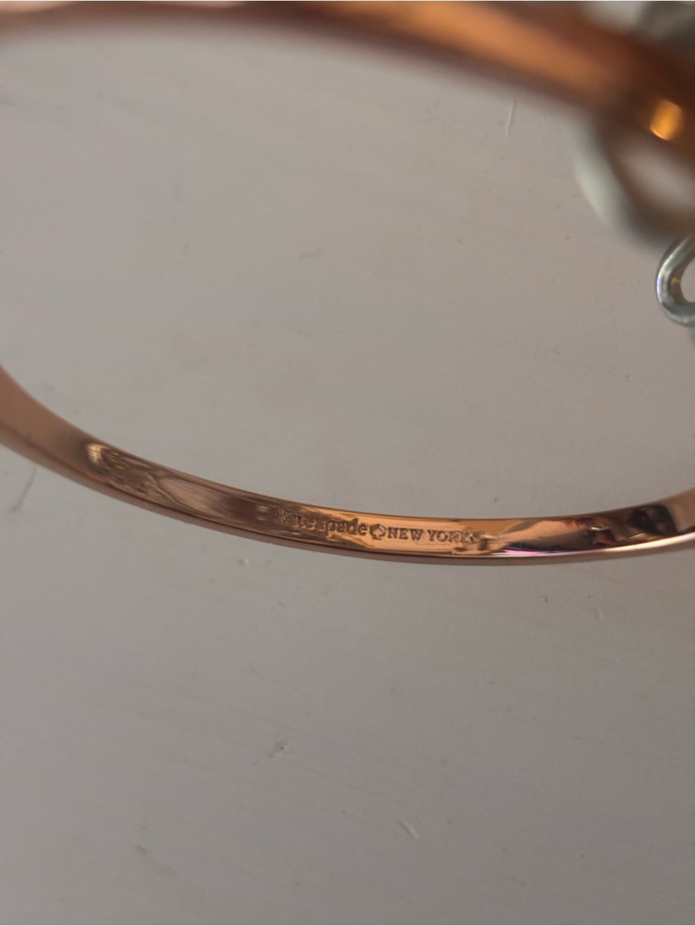 kate spade rose gold bow bangle bracelet - Picture 6 of 6